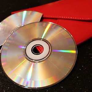 Recycled-Diy-Old-Cd-Crafts-13-1__300