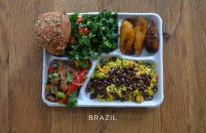 School-Lunches-Around-The-World-4