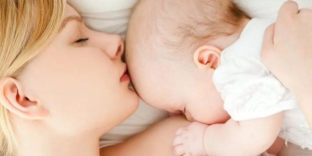 Bebek Emzirmenin Altın Kuralları