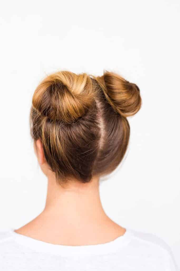 İki Topuz Saç Modeli Nasıl Yapılır?