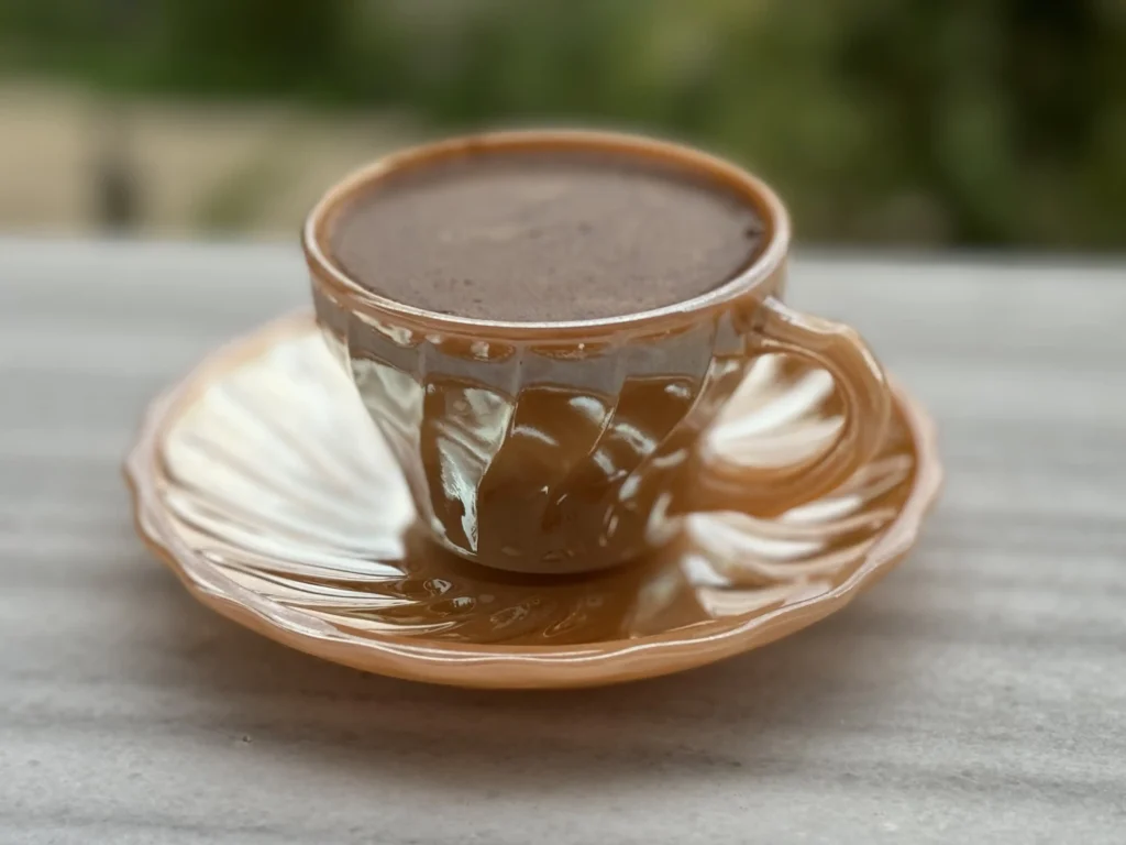 Kahve Telvesi ile Saç ve Cilt Bakımı: Efsane mi, Gerçek mi? 2 kahve